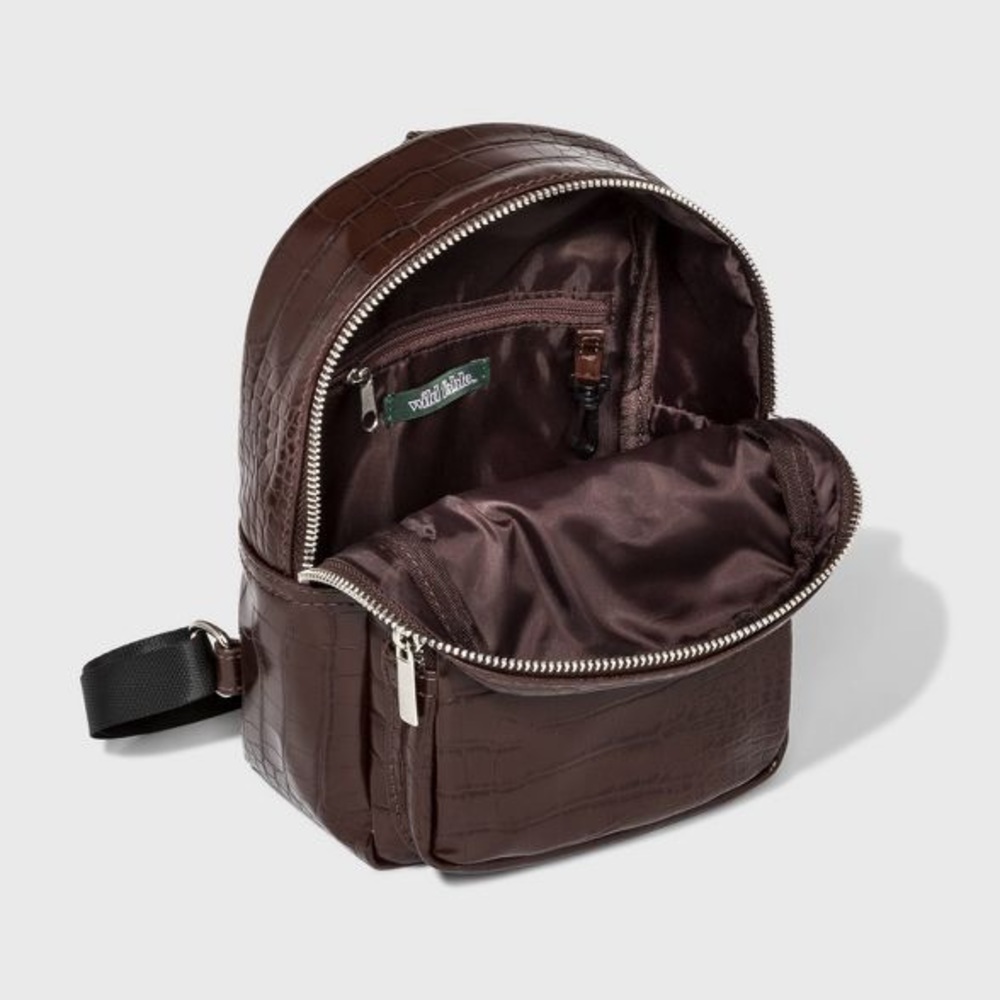Mini sling backpack - Picture 3 of 5